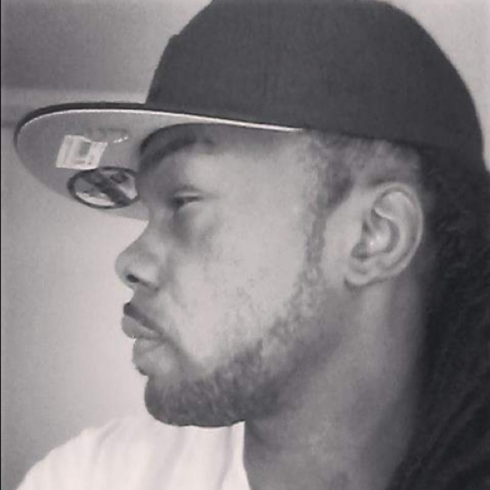 Meet your Posher, Cosmo